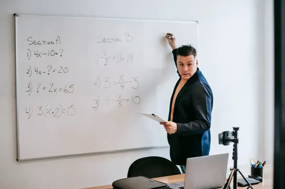 オンライン学習プラットフォーム導入支援